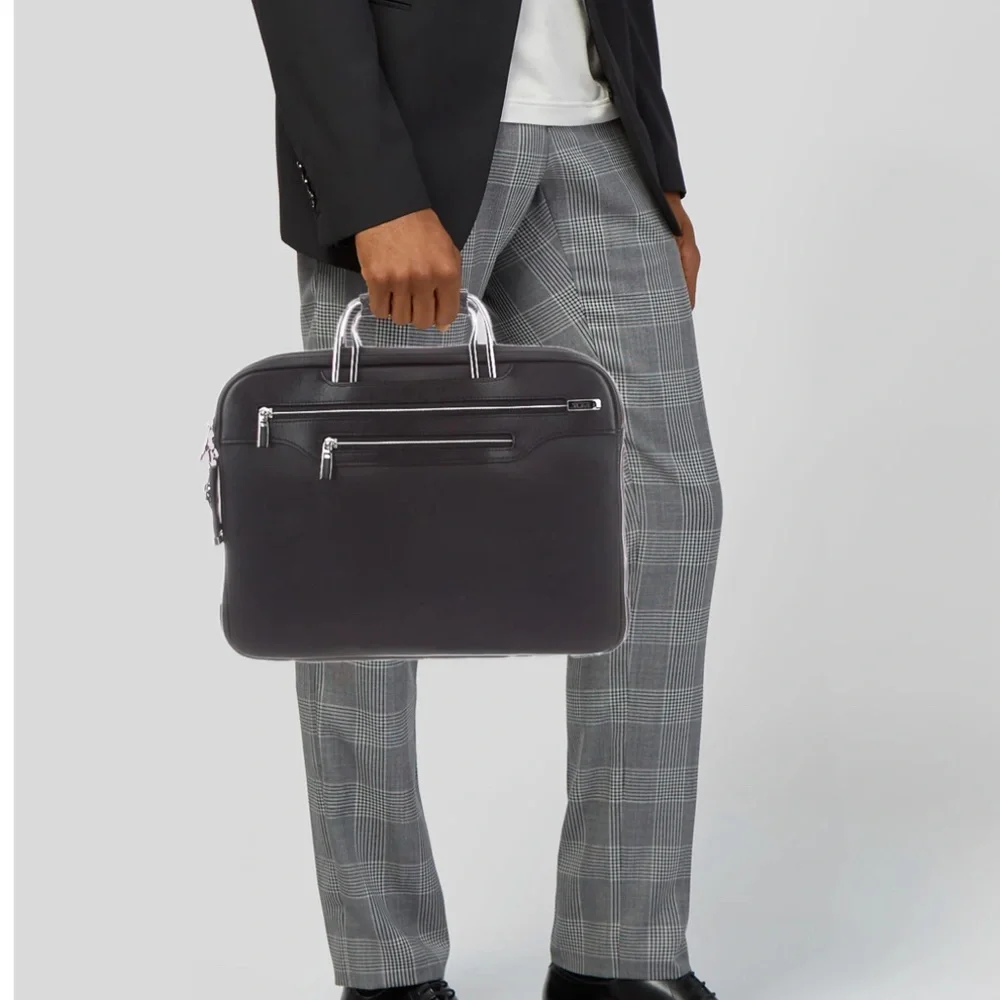 SOLD!! 
Tumi Arrivé Leather Laptop and Business brief - Picture 11 of 11